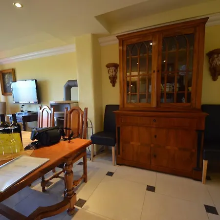 Ferienwohnung-sonnenkliff-in-gross-zicker-halbinsel-moenchgut 아파트 Groß Zicker