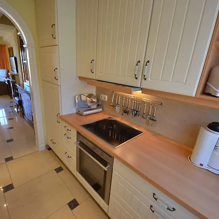 Ferienwohnung-sonnenkliff-in-gross-zicker-halbinsel-moenchgut * Groß Zicker