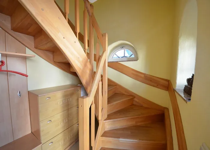 Ferienwohnung-sonnenkliff-in-gross-zicker-halbinsel-moenchgut *