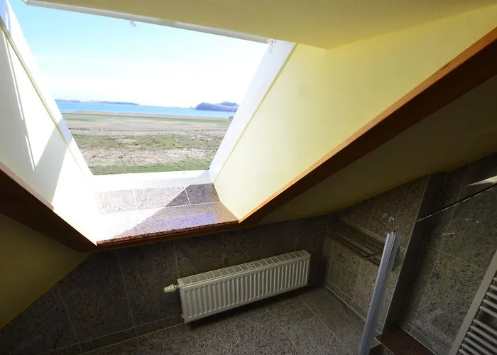 Ferienwohnung-sonnenkliff-in-gross-zicker-halbinsel-moenchgut