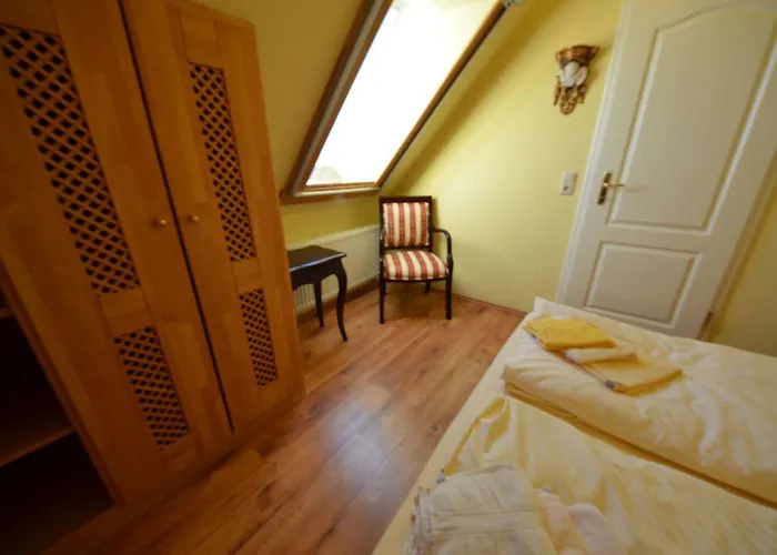 Ferienwohnung-sonnenkliff-in-gross-zicker-halbinsel-moenchgut Lejlighed *
