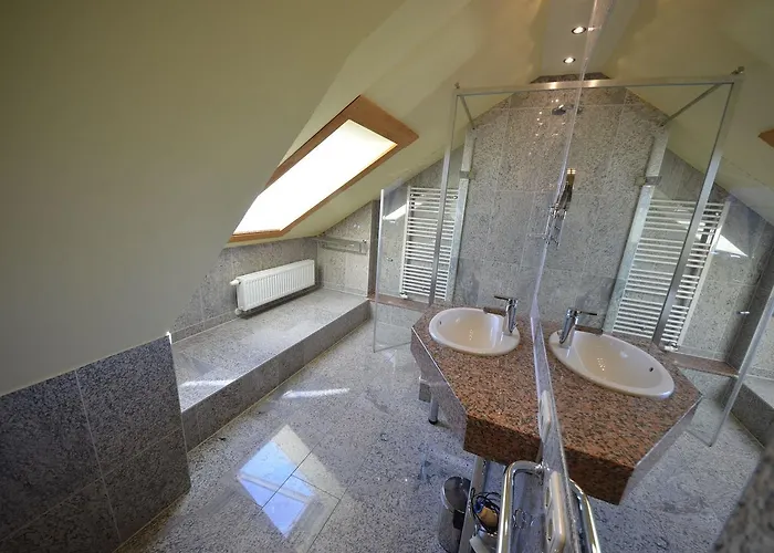 Lejlighed Ferienwohnung-sonnenkliff-in-gross-zicker-halbinsel-moenchgut