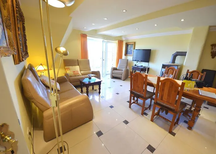 Ferienwohnung-sonnenkliff-in-gross-zicker-halbinsel-moenchgut